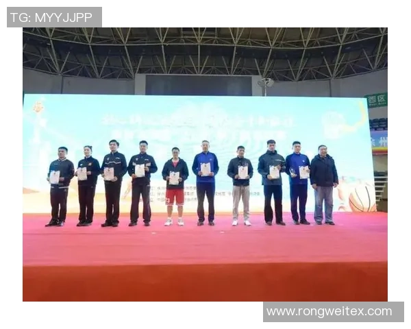 南京排球队在联合会杯中的拼搏历程与荣耀时刻全景回顾 南京排球队在联合会杯中的拼搏历程与荣耀时刻全景回顾