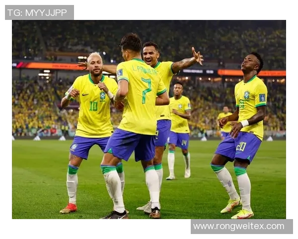 巴西足球历史上的传奇明星们与他们的辉煌年代回顾